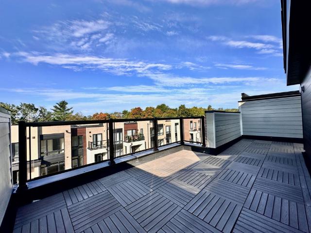 Townhouse for rent in Richmond Hill, Golden Horseshoe