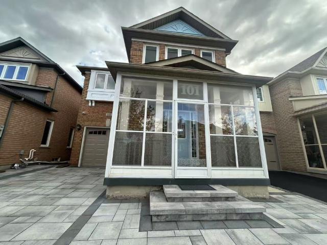 House for rent in Berczy Village, Markham