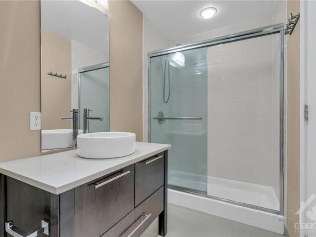 Apartment for rent in Mulhurst Bay, Ontario