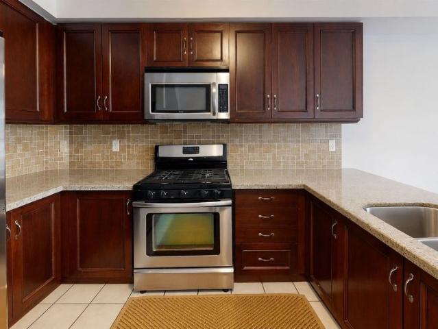 Townhouse for rent in Richmond Hill, Golden Horseshoe