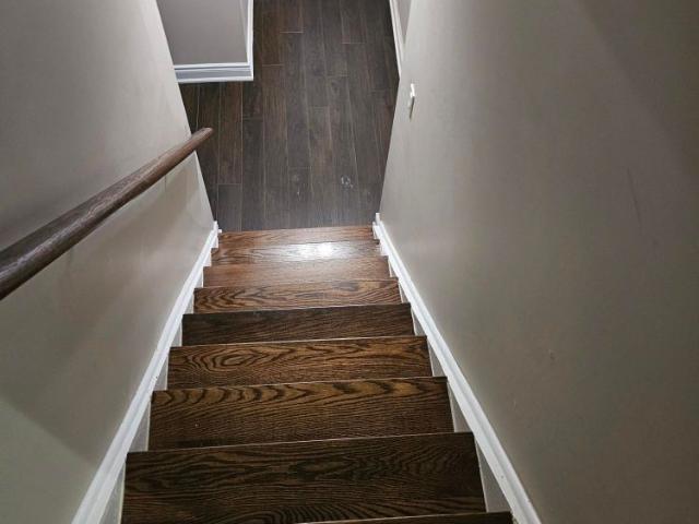 Room for rent in Whitby, Golden Horseshoe