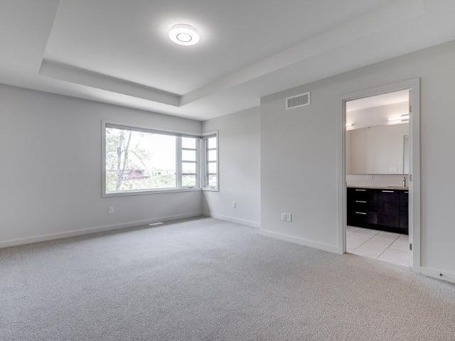 Townhouse for rent in Mulhurst Bay, Ontario