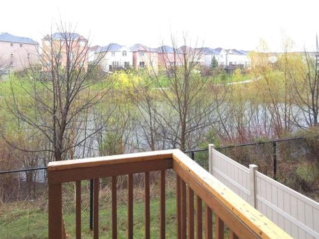 Townhouse for rent in Scarborough Southwest, Toronto