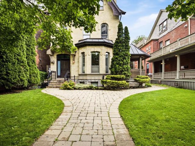 Apartment for rent in Woburn, Ontario