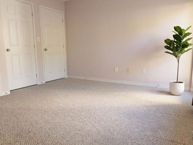 Apartment for rent in Castle Heights, Ottawa
