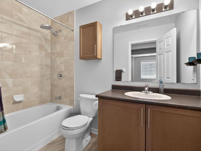 Apartment for rent in Fallingbrook, Ottawa