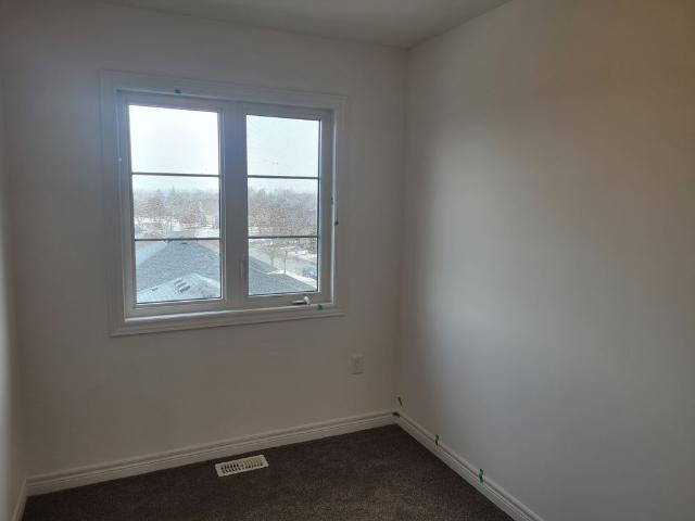 Townhouse for rent in County Of Brant, Ontario