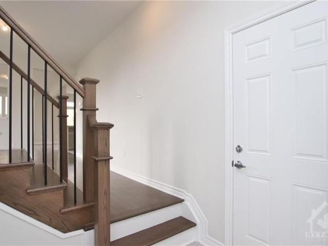 Townhouse for rent in Barrhaven West, Ottawa