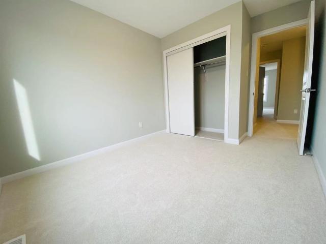 Townhouse for rent in Mulhurst Bay, Ontario