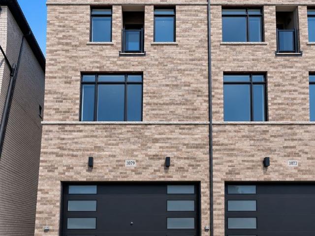 Townhouse for rent in Oakville, Ontario