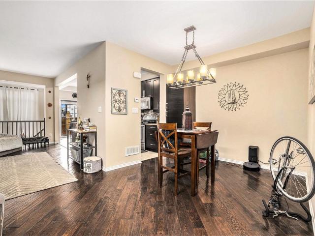 Townhouse for rent in Mulhurst Bay, Ontario