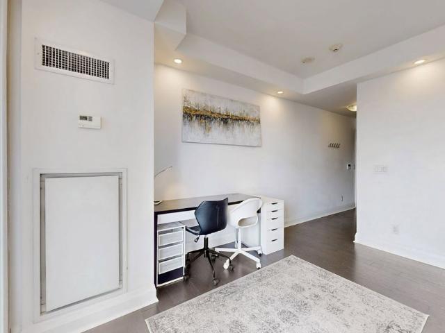 Apartment for rent in Toronto Centre, Toronto