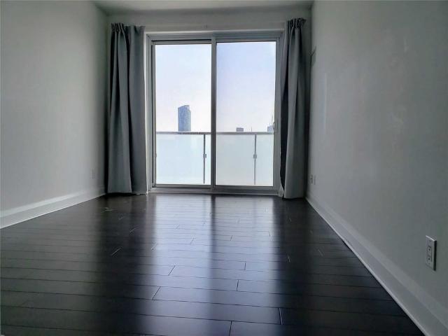 Apartment for rent in Toronto Centre, Toronto