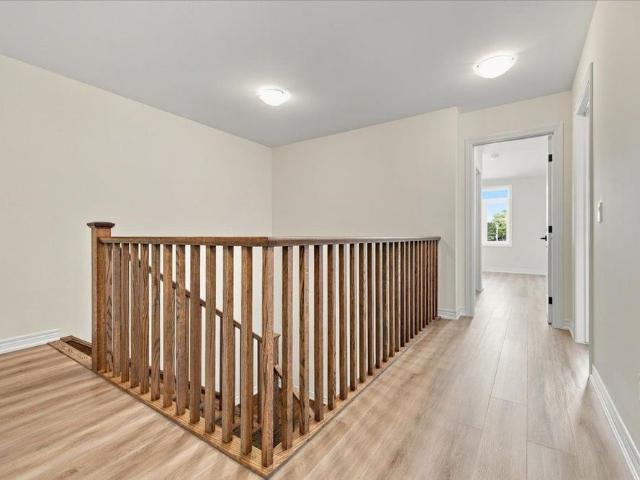 Townhouse for rent in Ancaster, Ontario