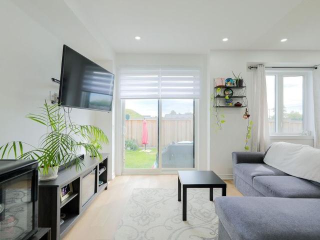 Townhouse for rent in Durham, Ontario
