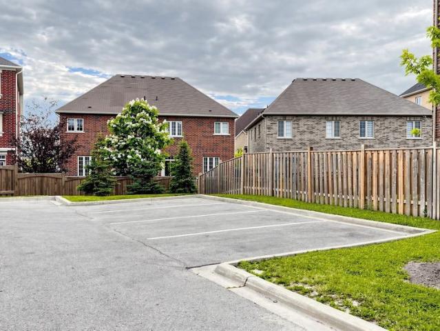 Townhouse for rent in Markham, Golden Horseshoe