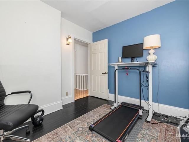 House for rent in Somerset, Ottawa