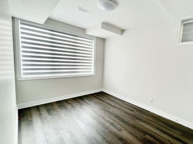 Apartment for rent in Richmond Hill, Golden Horseshoe