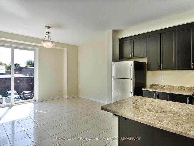 Townhouse for rent in Woburn, Ontario