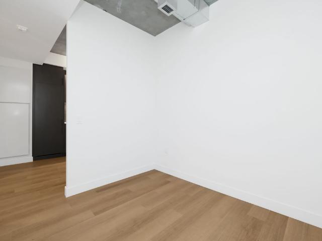 Apartment for rent in Mulhurst Bay, Ontario