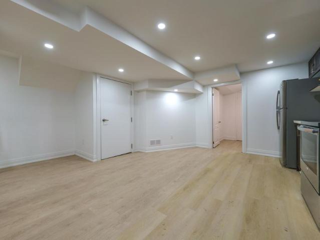 Apartment for rent in Durham, Ontario