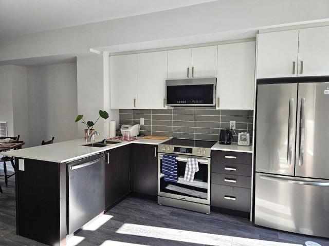 Room for rent in Woburn, Ontario