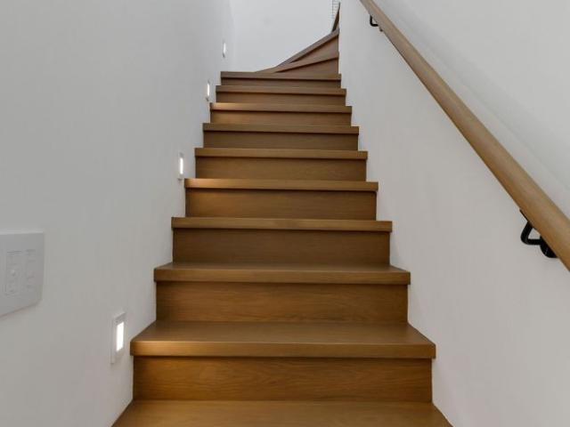 Apartment for rent in Davenport, Toronto