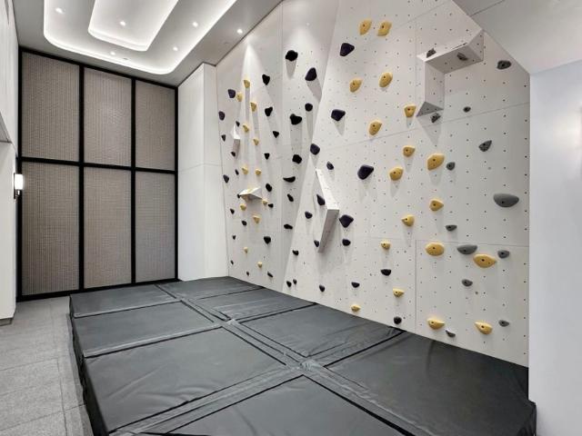 Apartment for rent in York Centre, Toronto