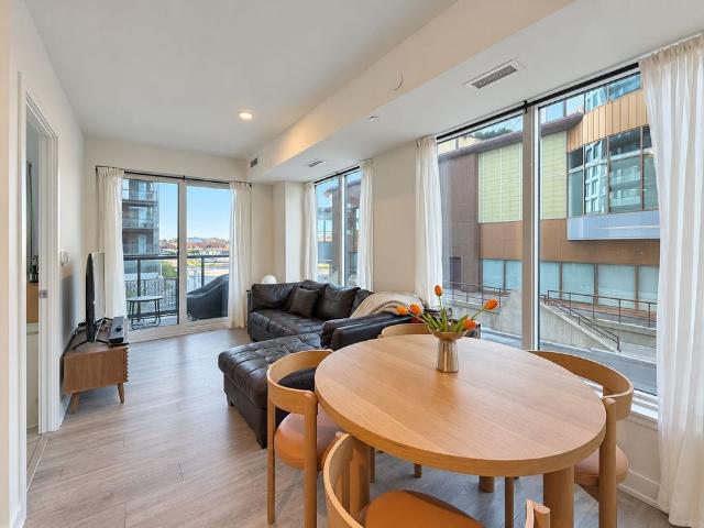 Apartment for rent in York Centre, Toronto