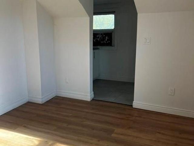 Apartment for rent in Sandwich, Windsor