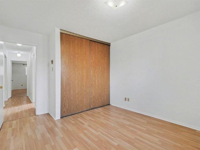 Apartment for rent in Mulhurst Bay, Ontario