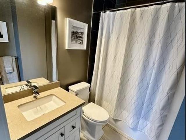 Apartment for rent in Ancaster, Ontario