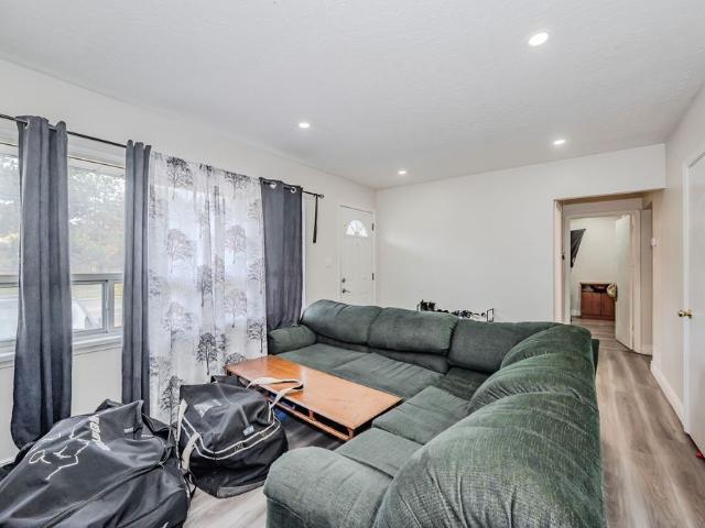House for rent in Saint George's Neighbourhood Group, Guelph