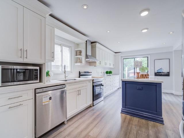 Apartment for rent in Pickering, Golden Horseshoe