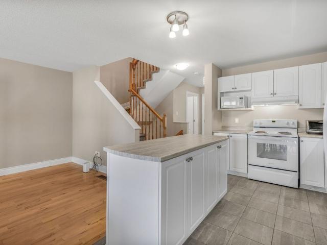 Townhouse for rent in Clarence-rockland, Ontario