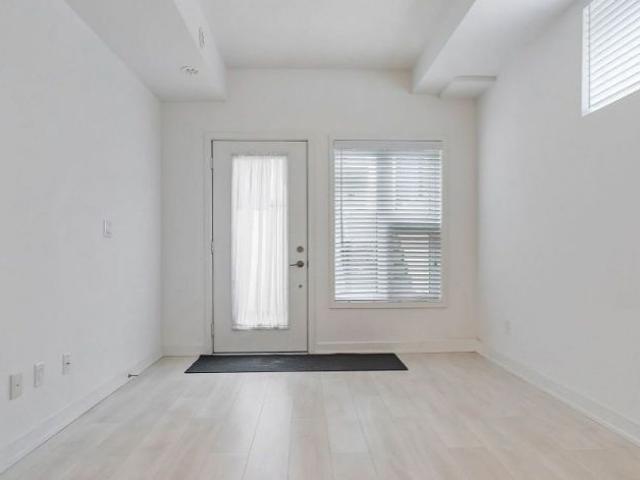 Apartment for rent in Burlington, Ontario
