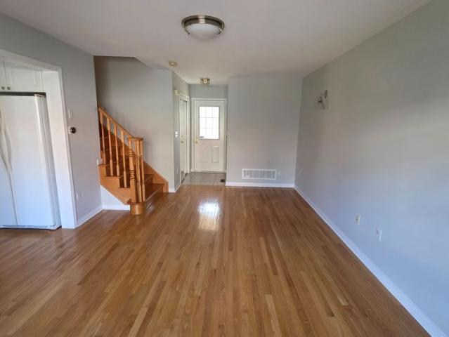 Townhouse for rent in Milton, Ontario