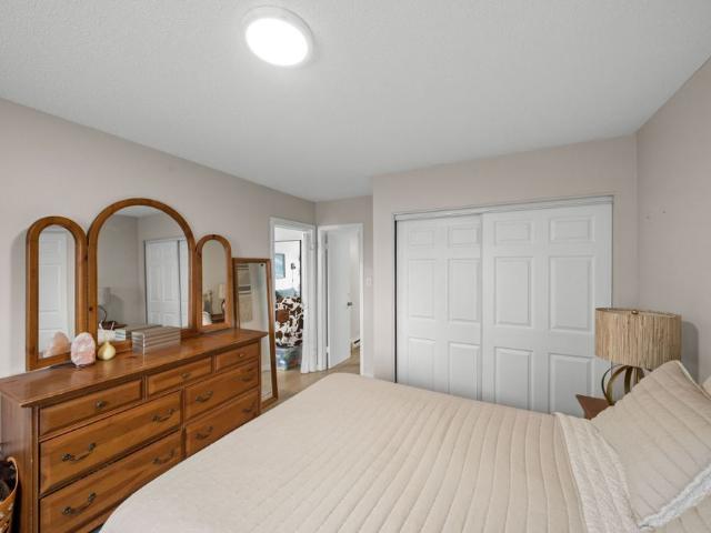 Apartment for rent in Mulhurst Bay, Ontario