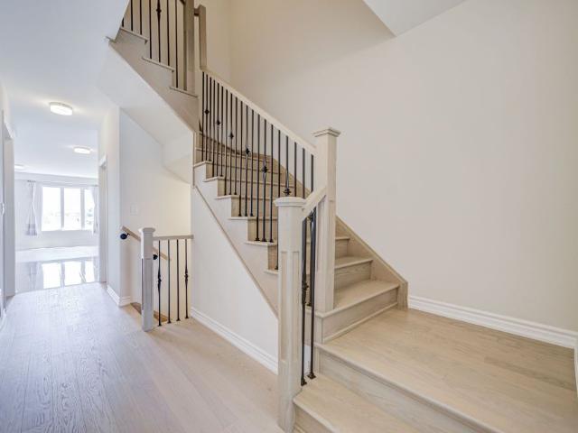 Townhouse for rent in Oakville, Ontario