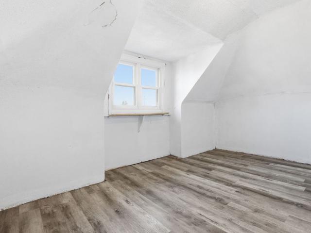 House for rent in Ancaster, Ontario