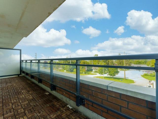 Apartment for rent in Richmond Hill, Golden Horseshoe