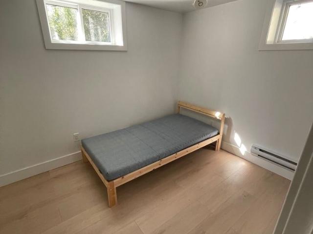 Apartment for rent in Farewell, Oshawa