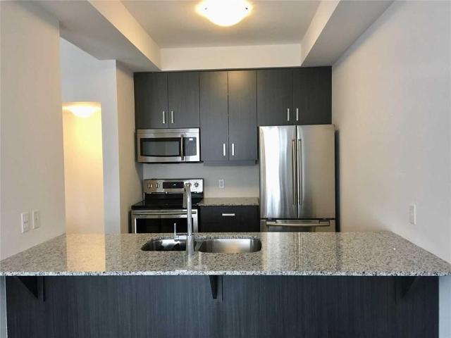 Townhouse for rent in Ancaster, Ontario