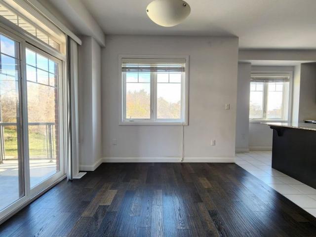 Townhouse for rent in Lampman, Hamilton