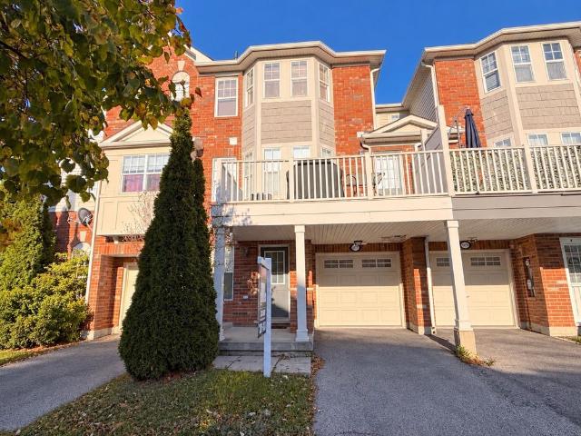 Townhouse for rent in Milton, Golden Horseshoe
