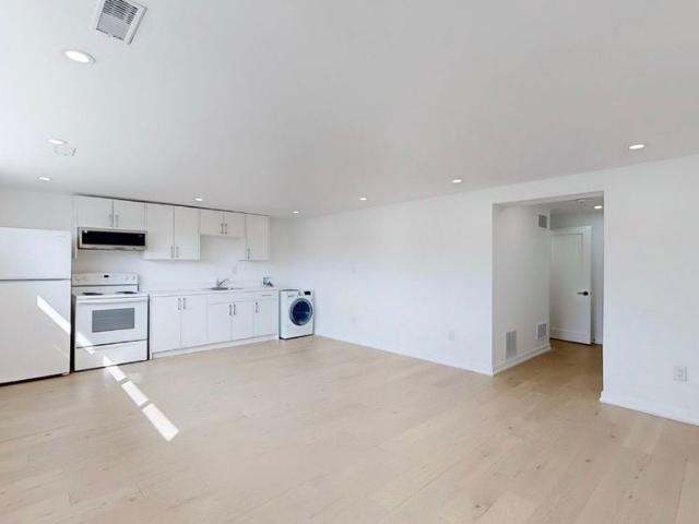 House for rent in Woburn, Ontario