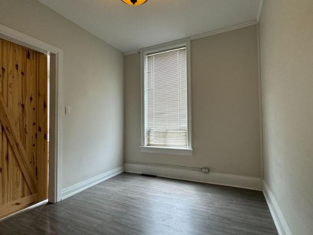 Apartment for rent in Dufferin, Ontario