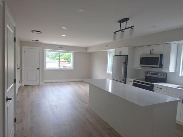 Apartment for rent in Strathroy-caradoc, Ontario