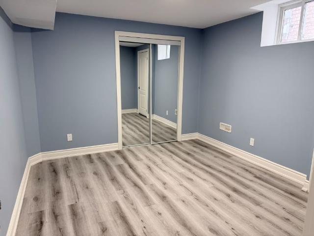 Apartment for rent in Richmond Hill, Golden Horseshoe