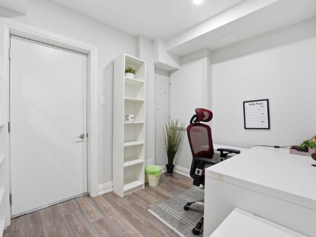 House for rent in Oakville, Ontario
